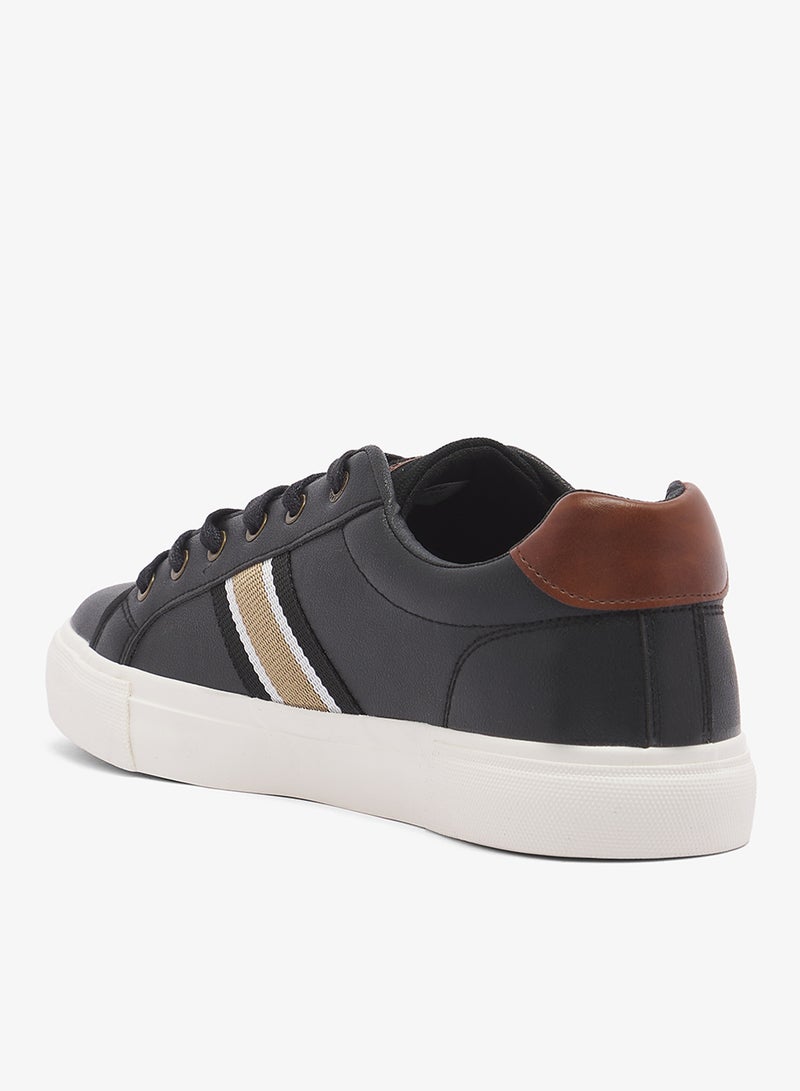 Wrangler Logan Low Top Sneakers - Image 2